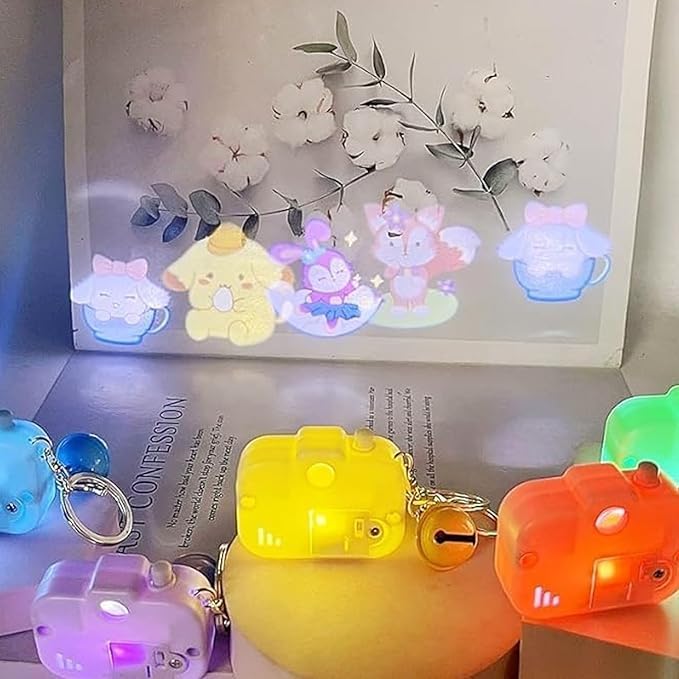 Kids Camera 📷 Projection Keychain(2 pc)